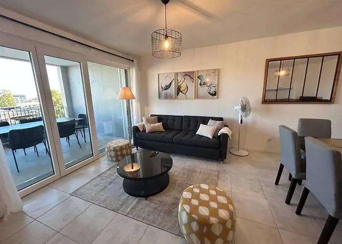 Апартаменты Bordoriva 1331 By Avecoeur *